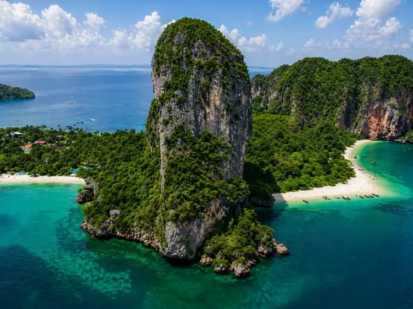 11 Islands Tour